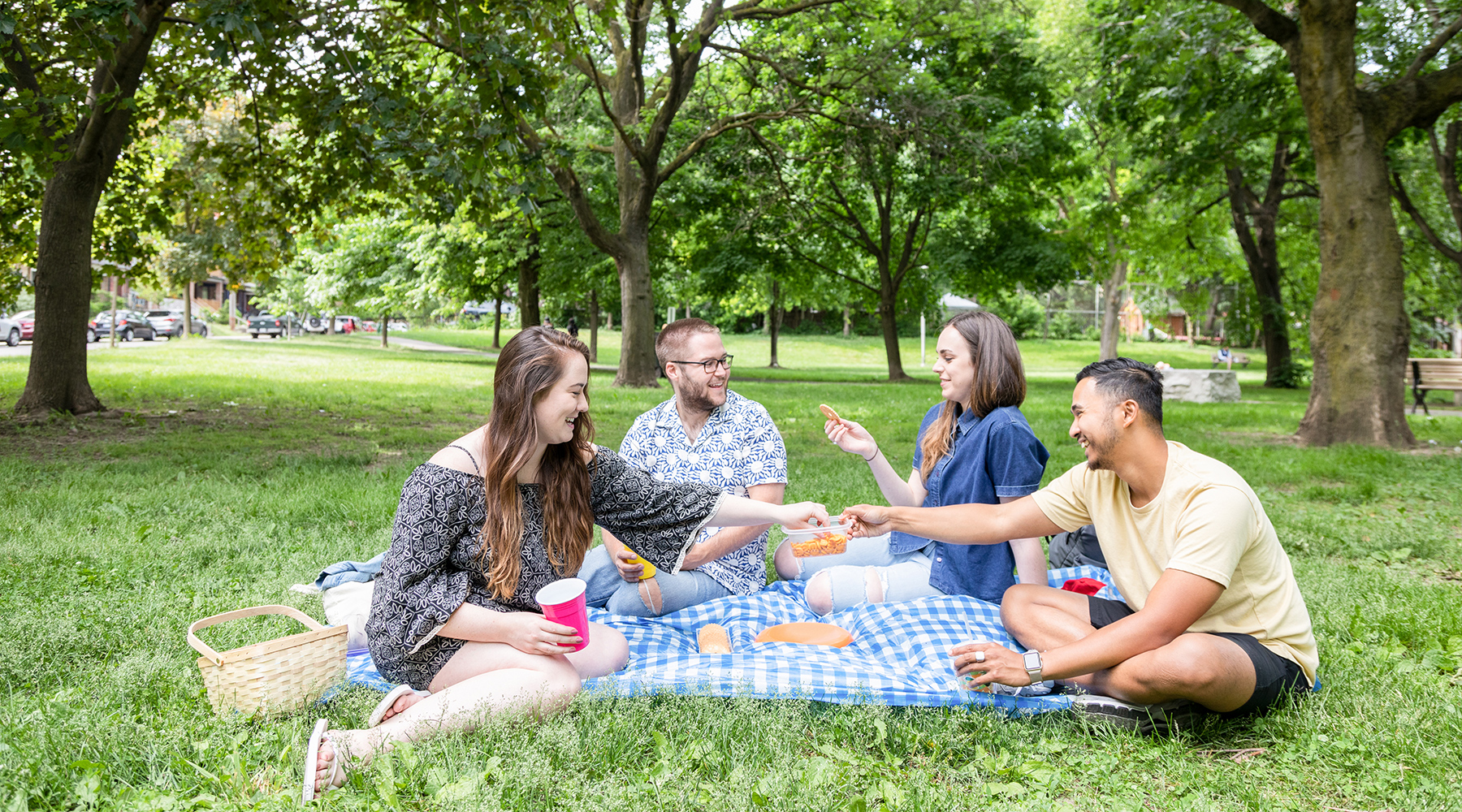 FRIENDS (On a budget)